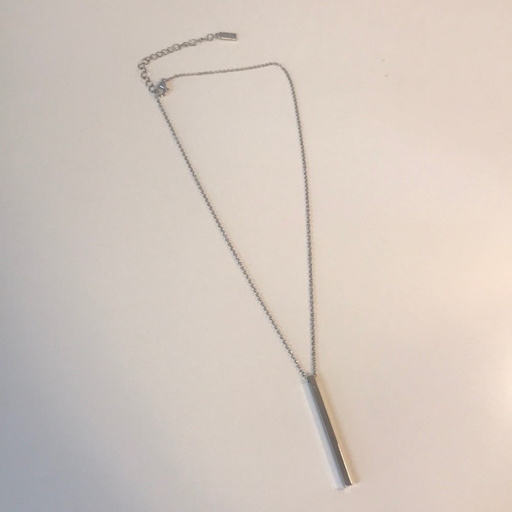 Nico New York silver bar necklace